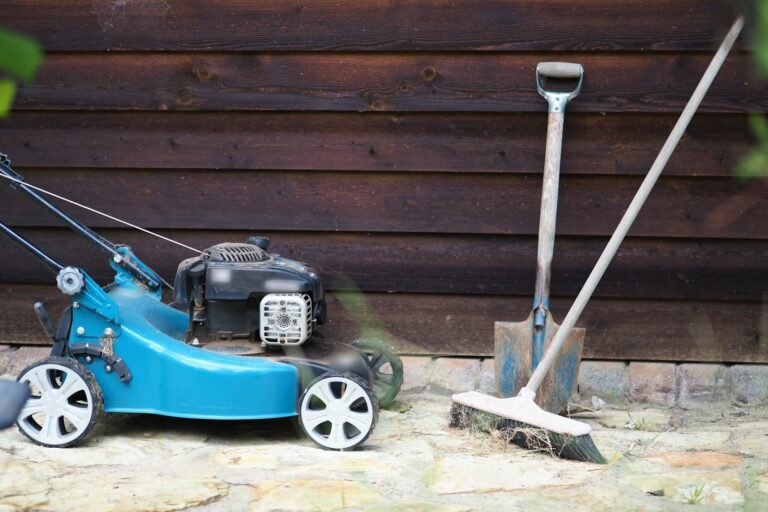 Gas vs. Battery Lawn Mower: Which Fits Your Yard?