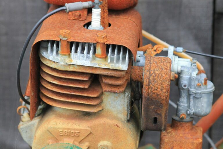 Small Engine Maintenance Schedule: A Checklist by Hours and Season