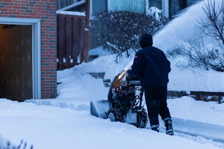 Snowblower Won’t Start? A Troubleshooting Guide